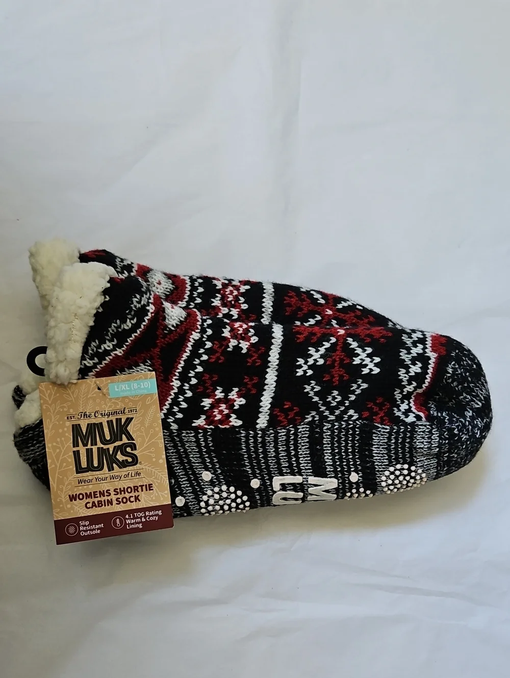 Muk Luks Black, White & Red Knit Sherpa-Lined Cold Weather Cabin Shortie Socks